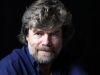 Extrembergsteiger Reinhold Messner referiert mit „Berge versetzen – das Credo eines Grenzgängers“ spannend über seine Reisen und erlebten Abenteuer.<br><br>© MMM Fimian<br>